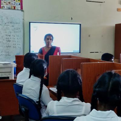 භාෂාගාරය